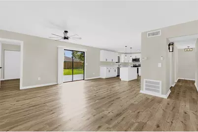 2521 Yule Tree Drive, Edgewater, FL 32141 - Photo 7