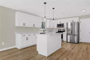 2521 Yule Tree Dr, Edgewater, FL 32141 - Photo 3