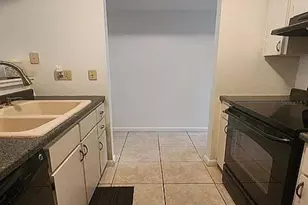 6124 Peregrine Ave, Orlando, FL 32819 - Photo 13