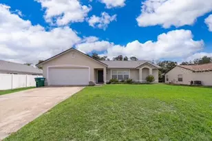 555 Cavalier Ave, Deltona, FL 32725 - Photo 1