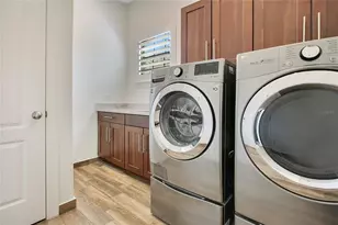 10020 Hatton Cir, Orlando, FL 32832 - Photo 25