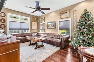 126 E Palmetto Ave, Howey in the Hills, FL 34737 - Photo 19