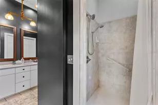 126 E Palmetto Ave, Howey in the Hills, FL 34737 - Photo 31