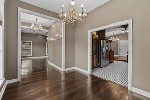 126 E Palmetto Ave, Howey in the Hills, FL 34737 - Photo 9