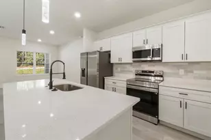 9371 N Cougar Paw Dr, Dunnellon, FL 34433 - Photo 13