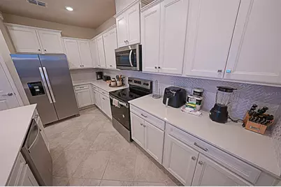 16100 Palm Frond Avenue, Clermont, FL 34714 - Photo 9