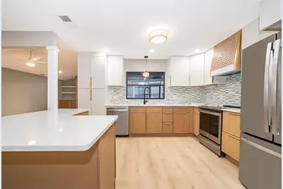 201 Lyndhurst Court, Longwood, FL 32779 - Photo 9