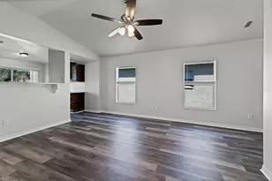 11045 Golden Silence Dr, Riverview, FL 33579 - Photo 9