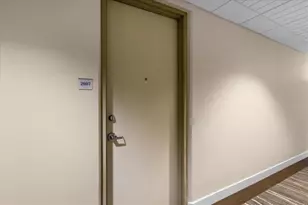 150 E Robinson St, Orlando, FL 32801 - Photo 27