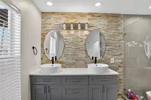 738 Hacienda Cir, Kissimmee, FL 34741 - Photo 21