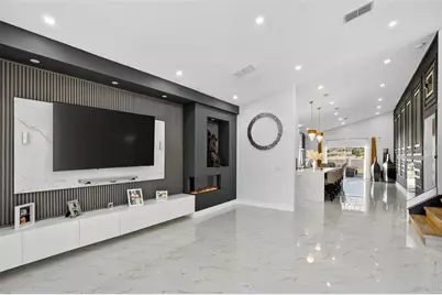 738 Hacienda Circle, Kissimmee, FL 34741 - Photo 5