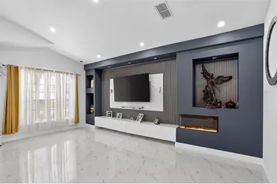 738 Hacienda Circle, Kissimmee, FL 34741 - Photo 3