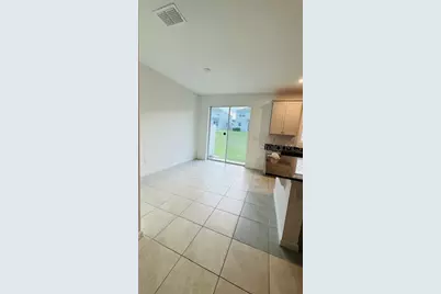 1128 Lakeshore Breeze Place, Kissimmee, FL 34747 - Photo 11