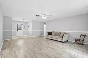 1001 Deltona Blvd, Deltona, FL 32725 - Photo 7