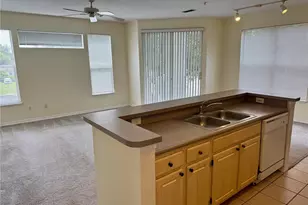 2718 Maitland Crossing Way, Orlando, FL 32810 - Photo 5