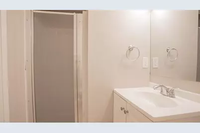 1150 Russell Avenue, Sarasota, FL 34232 - Photo 15