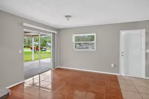 1150 Russell Ave, Sarasota, FL 34232 - Photo 7