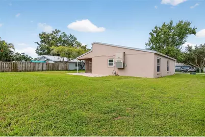 1150 Russell Avenue, Sarasota, FL 34232 - Photo 19