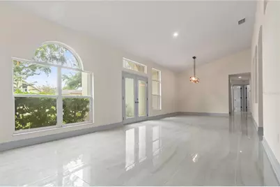 10217 Timberland Point Drive, Tampa, FL 33647 - Photo 13