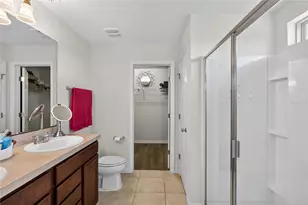 1749 Cayman Cove Cir, Saint Cloud, FL 34772 - Photo 25