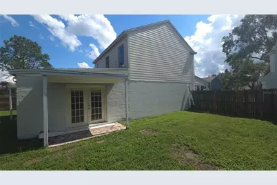 9718 Fox Hollow Road, Tampa, FL 33647 - Photo 3