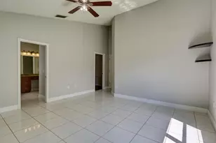 2472 Winfield Dr, Kissimmee, FL 34743 - Photo 13
