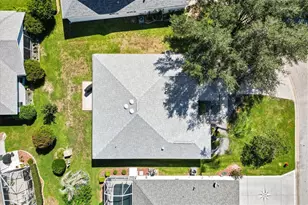 7821 SE 166th Smallwood Pl, The Villages, FL 32162 - Photo 33