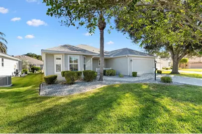 7821 SE 166th Smallwood Place, The Villages, FL 32162 - Photo 3