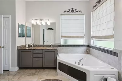 529 Johns Landing Way, Oakland, FL 34787 - Photo 25