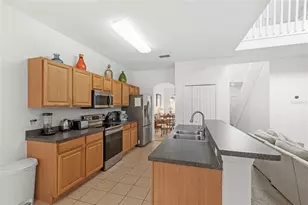 4601 Cumbrian Lakes Dr, Kissimmee, FL 34746 - Photo 15