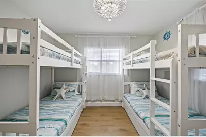 3596 Beach Drive SE, Saint Petersburg, FL 33705 - Photo 15