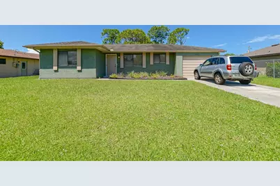 2565 SE Dogwood Avenue, Port Saint Lucie, FL 34952 - Photo 3