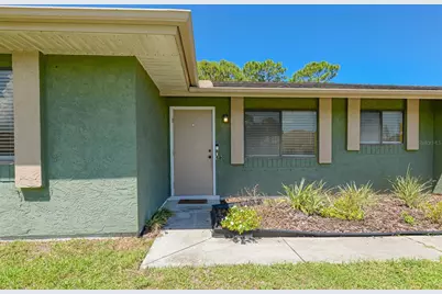 2565 SE Dogwood Avenue, Port Saint Lucie, FL 34952 - Photo 5