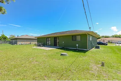 2565 SE Dogwood Avenue, Port Saint Lucie, FL 34952 - Photo 25