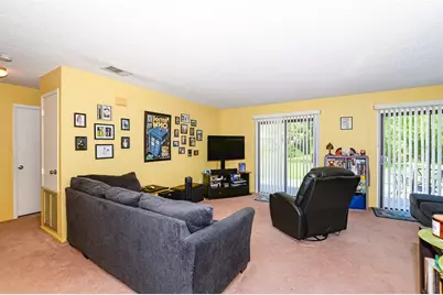 2565 SE Dogwood Avenue, Port Saint Lucie, FL 34952 - Photo 7