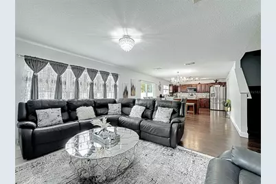 4660 Ross Lanier Lane, Kissimmee, FL 34758 - Photo 9