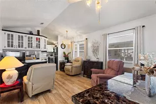 305 Arnold Palmer Dr, Davenport, FL 33837 - Photo 13