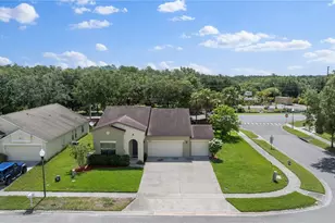 3099 Pointe Pl Ave, Kissimmee, FL 34758 - Photo 3