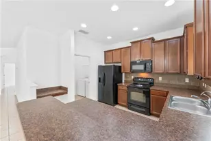 3099 Pointe Pl Ave, Kissimmee, FL 34758 - Photo 15