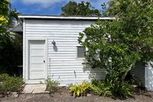261 N Lakeview Dr, Lake Helen, FL 32744 - Photo 53