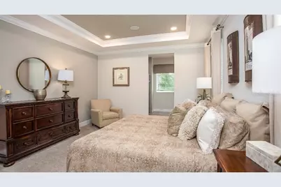 425 W Seminole Drive, Venice, FL 34293 - Photo 13