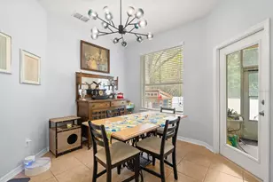 2445 Pickford Cir, Apopka, FL 32703 - Photo 11