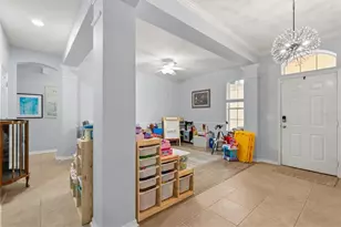 2445 Pickford Cir, Apopka, FL 32703 - Photo 3