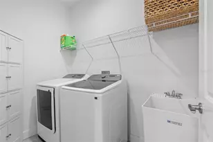 8920 N Newport Ave, Tampa, FL 33604 - Photo 33