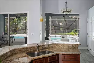 10095 Brandon Cir, Orlando, FL 32836 - Photo 11