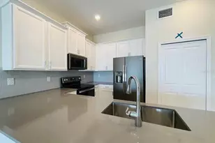 1161 Drop Ln, Davenport, FL 33896 - Photo 9