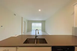 1161 Drop Ln, Davenport, FL 33896 - Photo 11