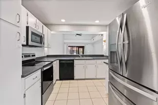 8210 Ambrose Cove Way, Orlando, FL 32819 - Photo 33