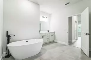 8151 SW 135th Loop, Ocala, FL 34473 - Photo 9