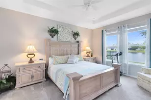 672 E Victoria Trails Blvd, Deland, FL 32724 - Photo 15